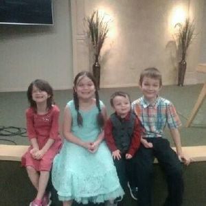 Meet your Posher, Debbie